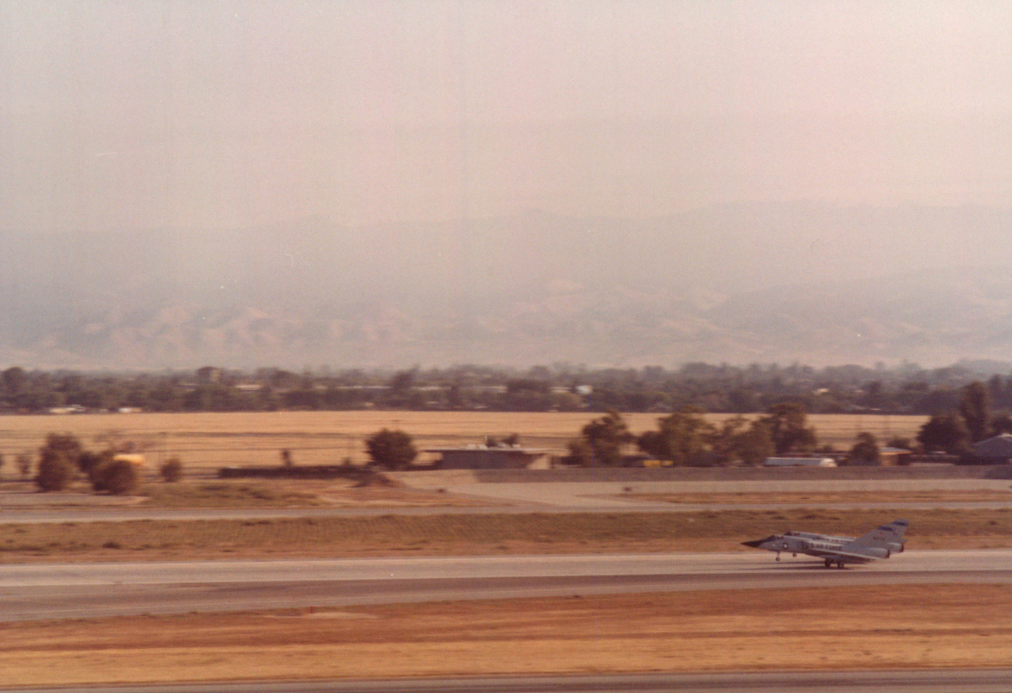 F-106-013