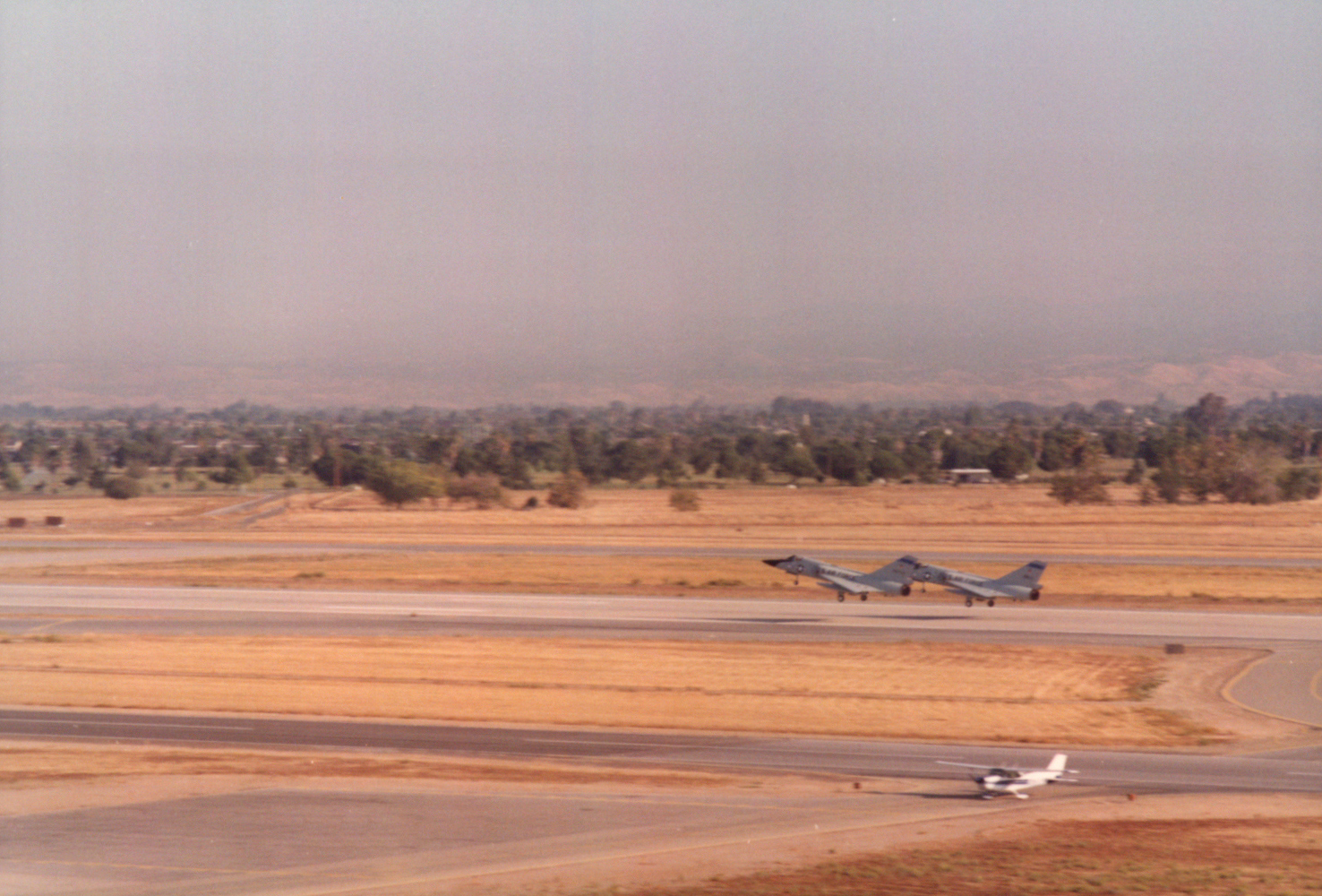 F-106-014
