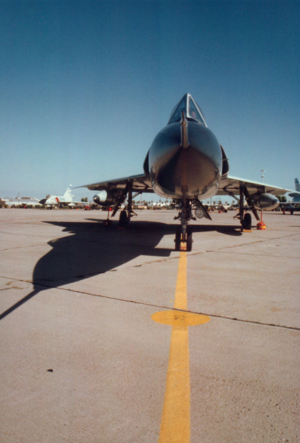 F-106-016