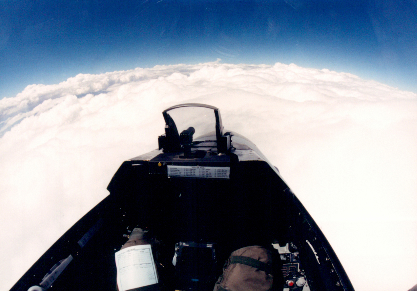 F-16-008