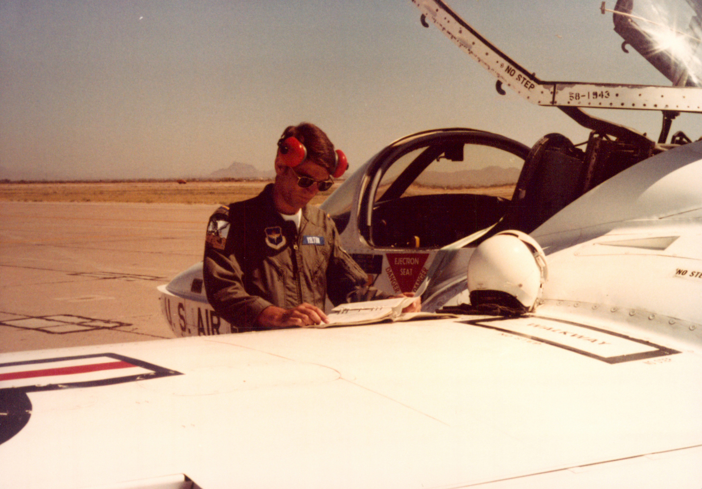 T-37-036