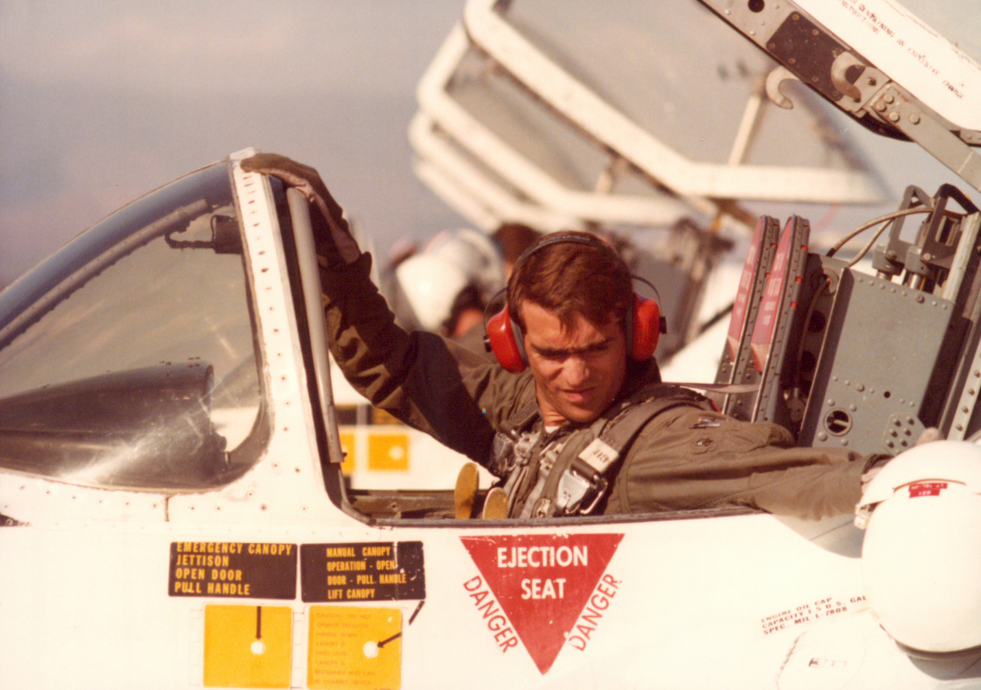 T-37-045