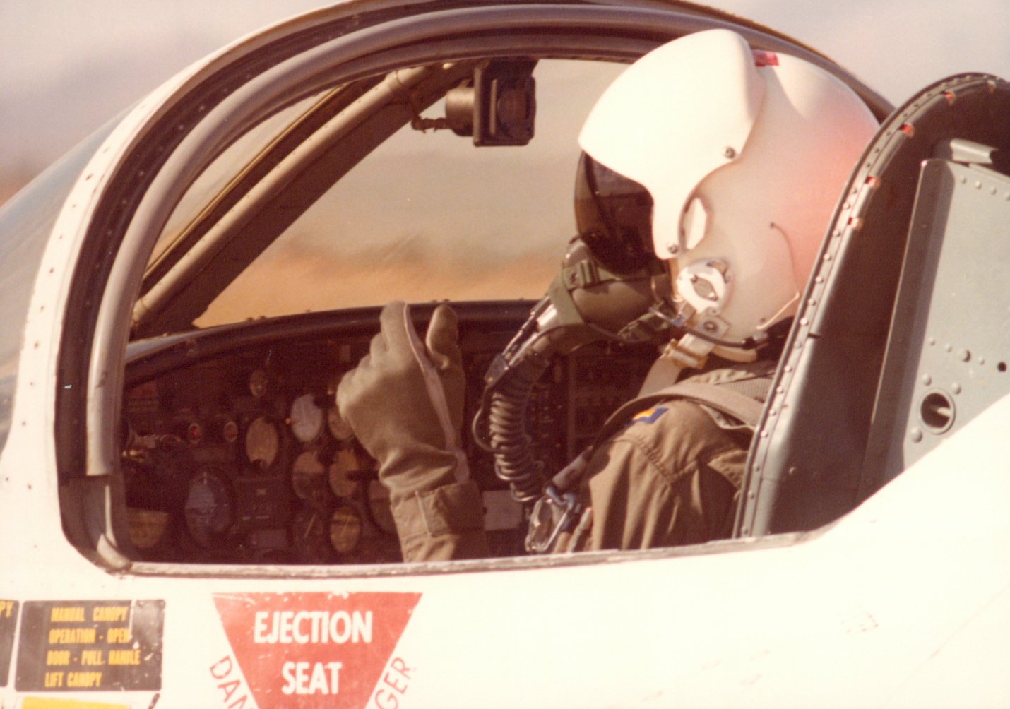 T-37-049