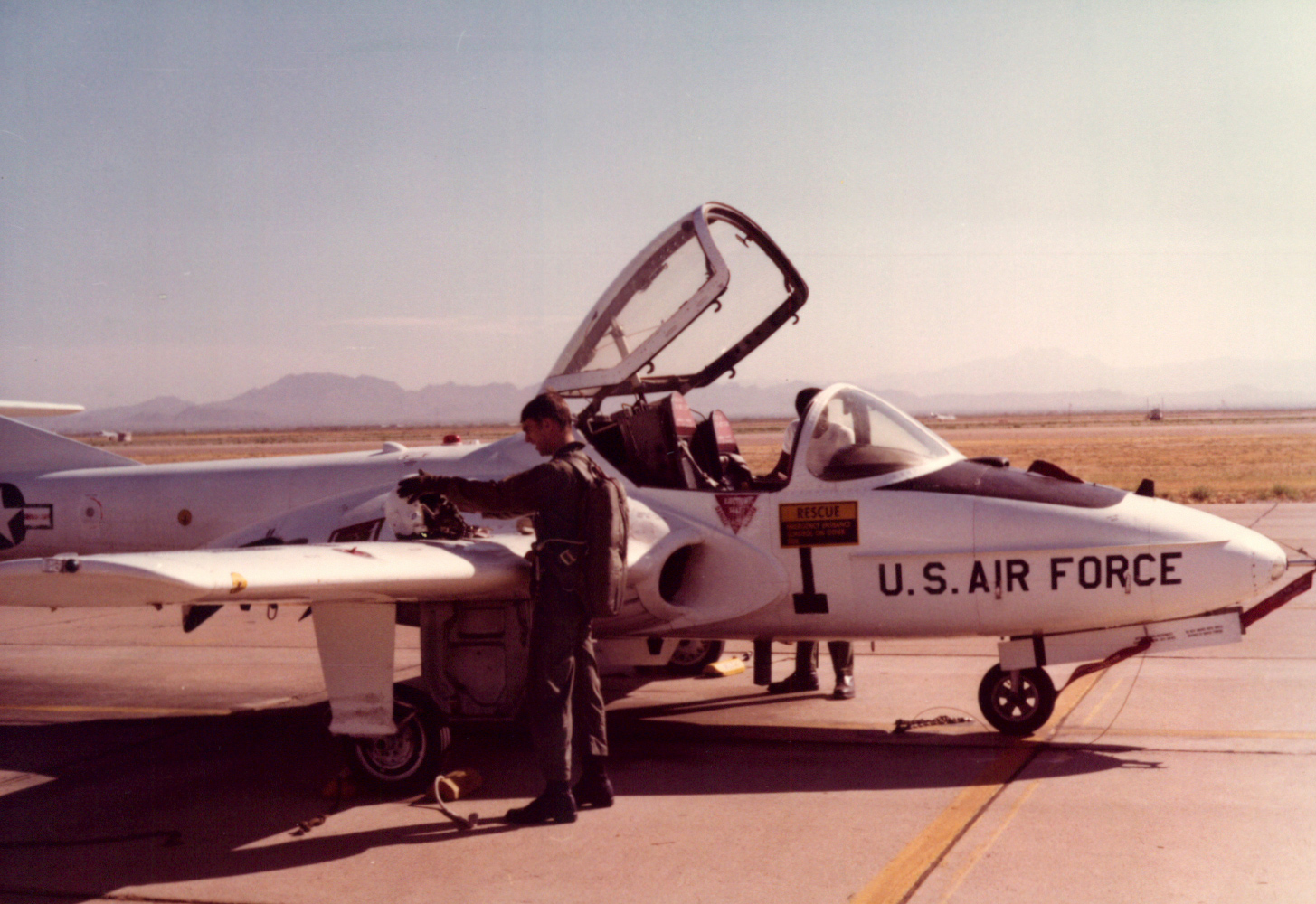 T-37-070
