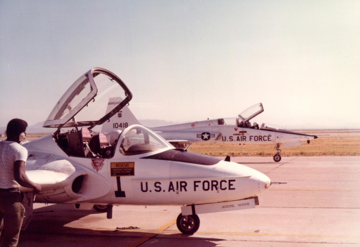T-38-009